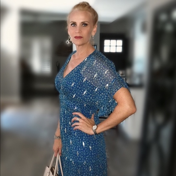 Meet your Posher, Julie - Picture 1 of 2